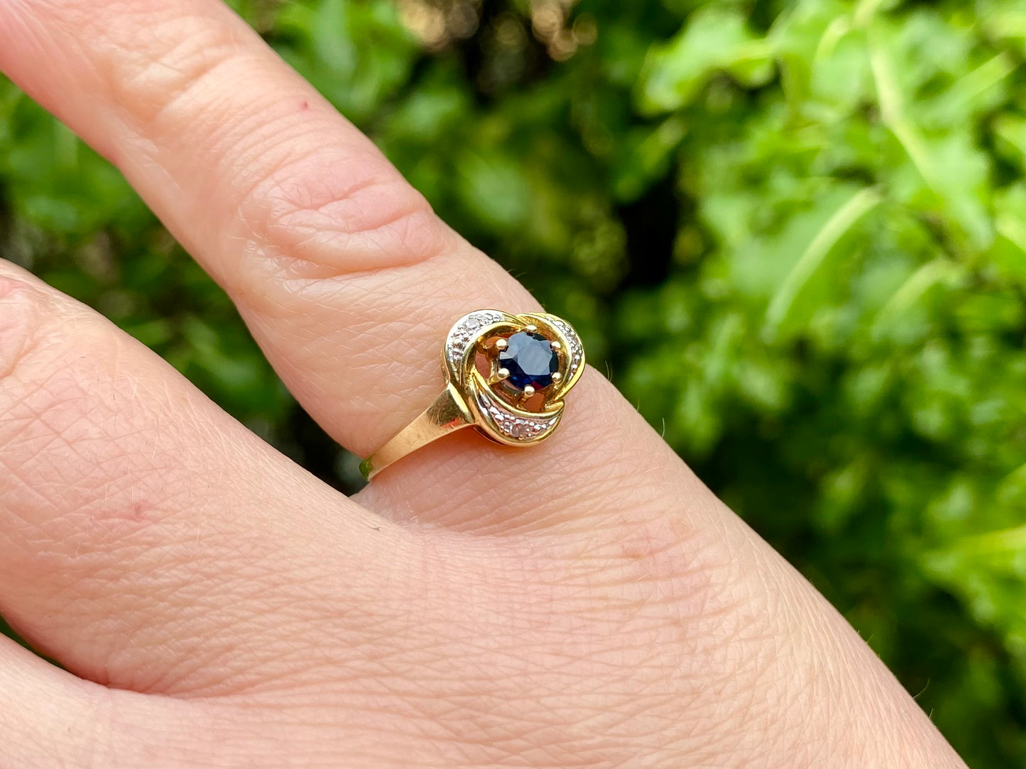 14ct Gold Sapphire & Diamond Ring