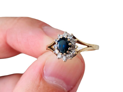 Vintage 9ct Gold Sapphire & Diamond Ring