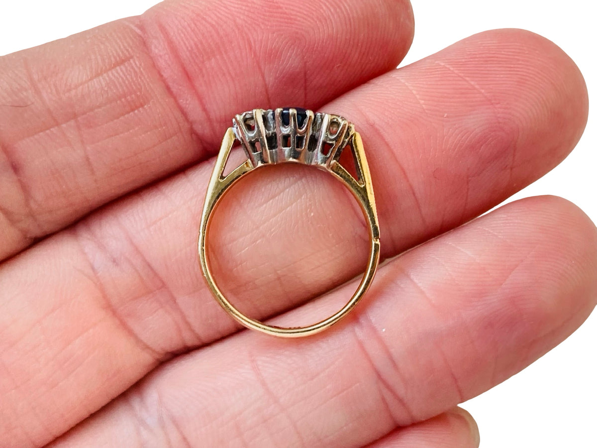 Vintage 9ct Gold Sapphire & Diamond Trilogy Ring