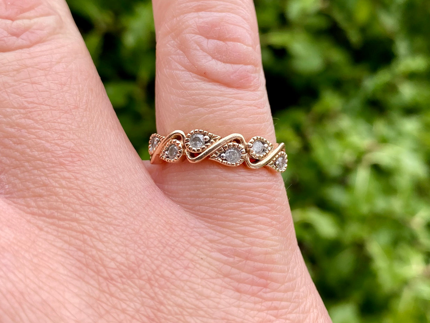 9ct Gold Diamond Ring