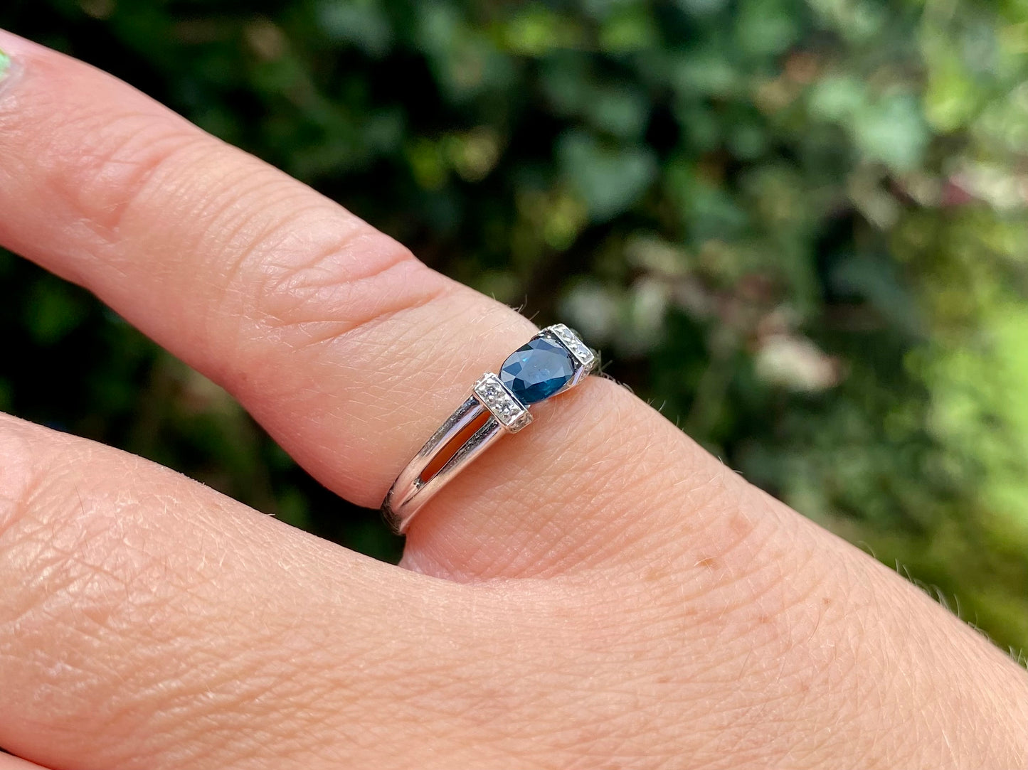 9ct Gold Sapphire & Diamond Ring