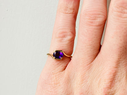 Vintage 9ct Gold Amethyst Ring