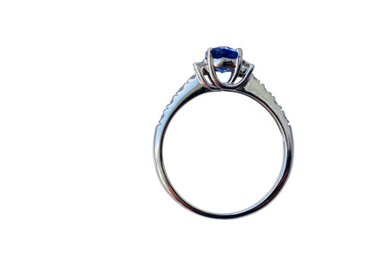 18ct Gold Tanzanite & Diamond Ring