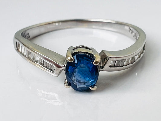 18ct Gold Sapphire & Diamond Ring