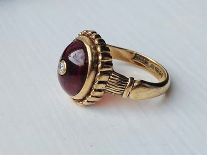 Vintage 9ct Gold Amber & Diamond Ring