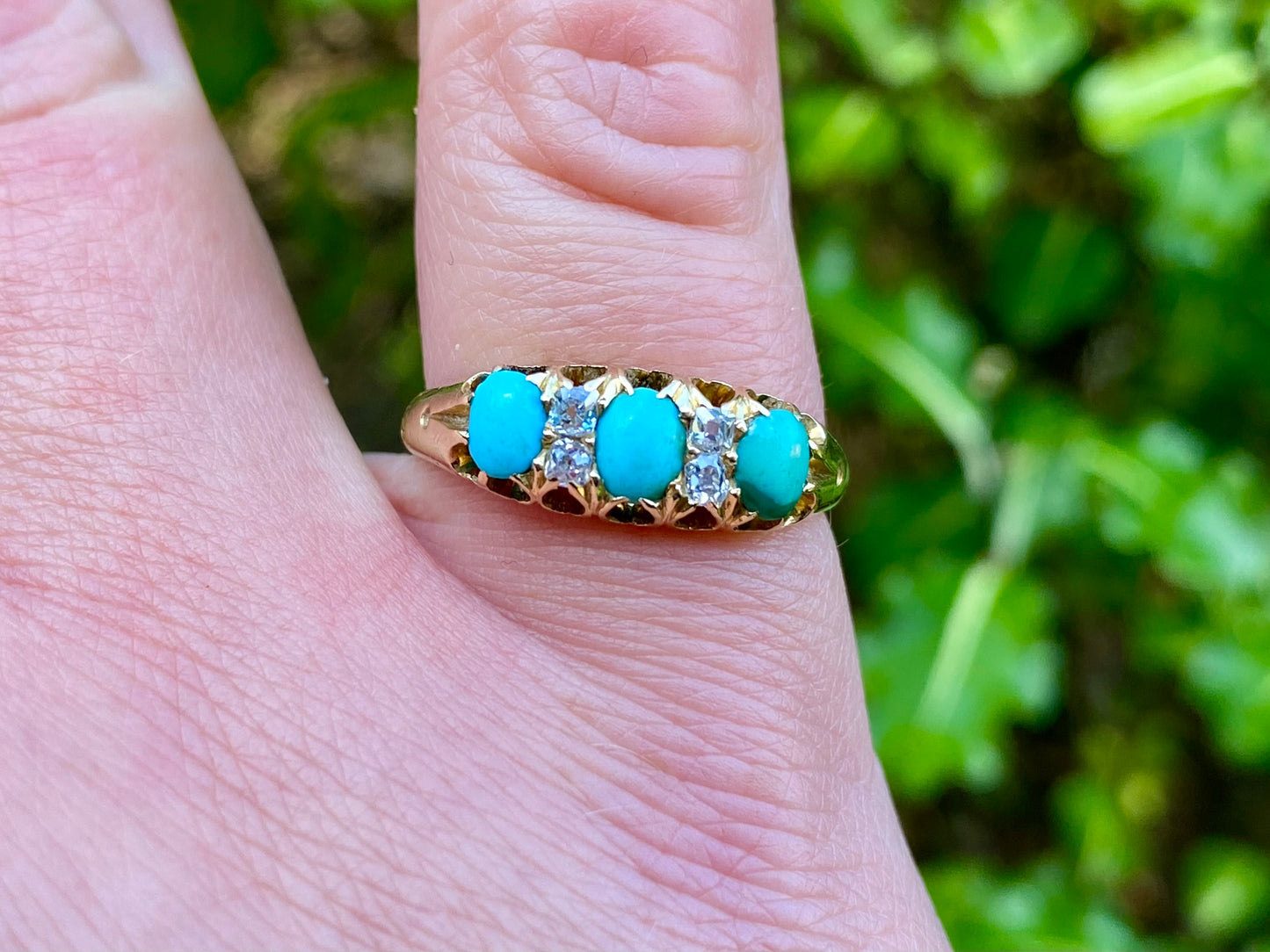 Antique 18ct Gold Turquoise & Diamond Ring