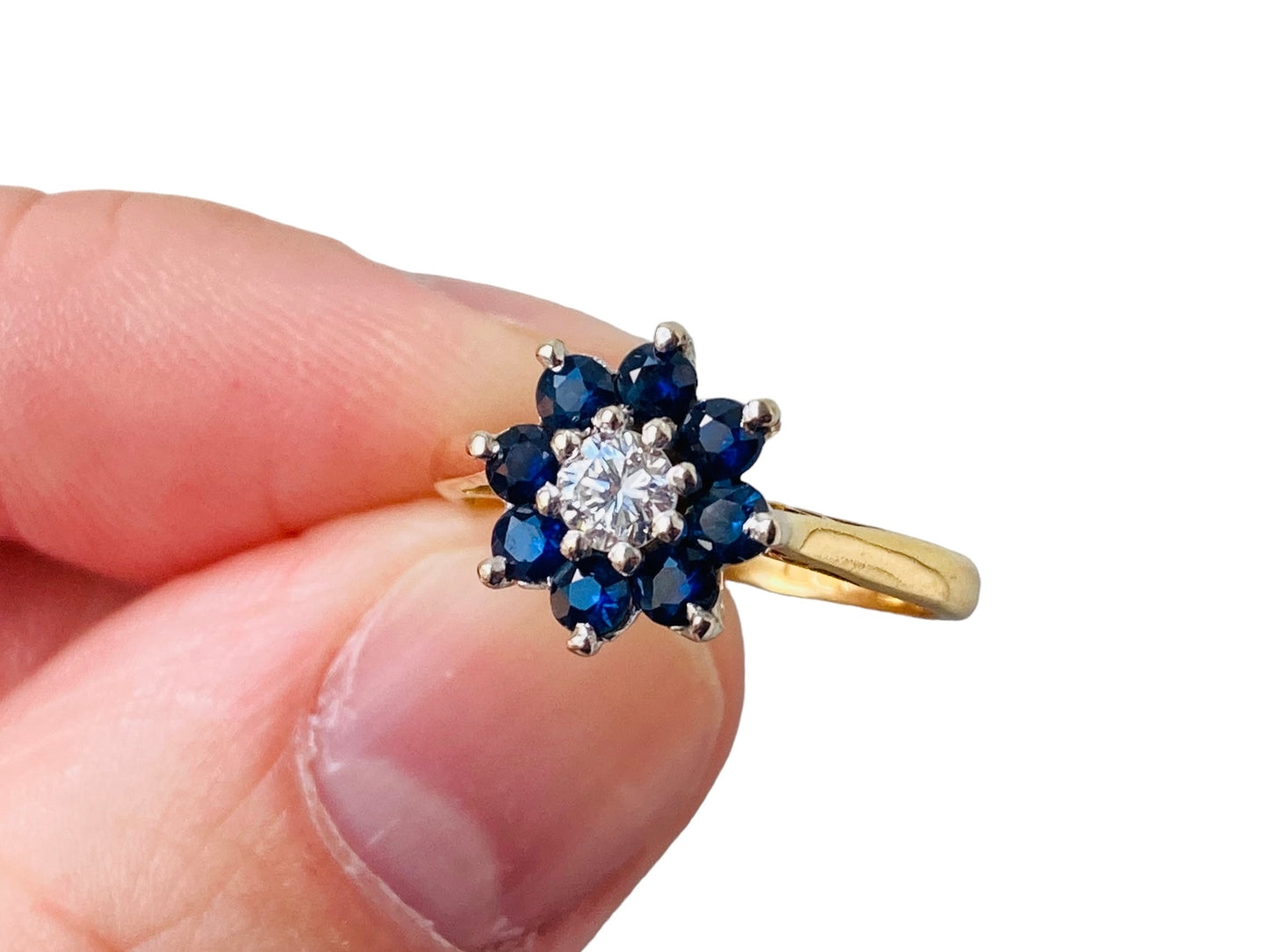 Vintage 18ct Gold Sapphire & Diamond Ring