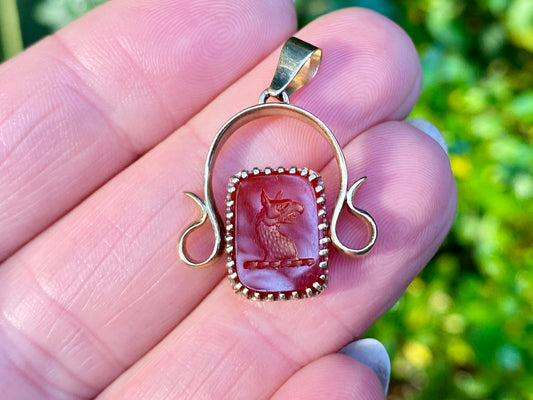 9ct Gold Carnelian Griffin Pendant