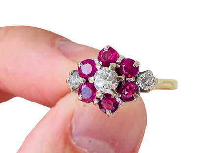 Vintage 18ct Gold Ruby & Diamond Ring