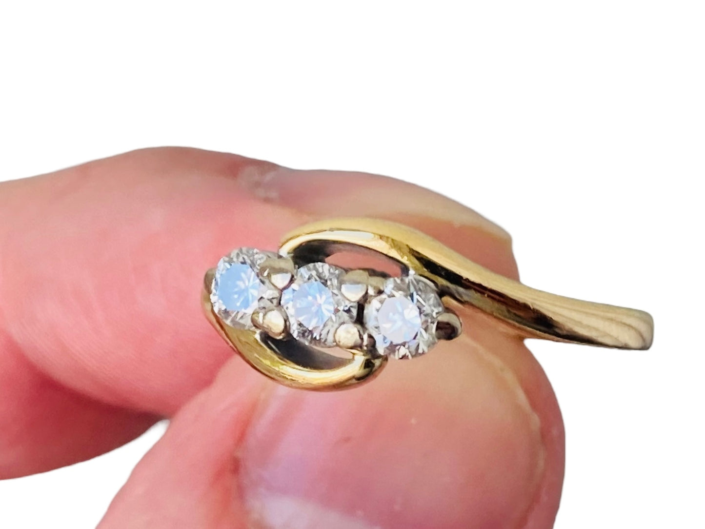 18ct Gold Three-Stone 0.59ct Diamond Ring