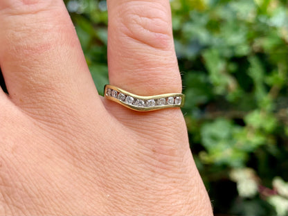 18ct Gold Diamond Wishbone/Chevron Ring
