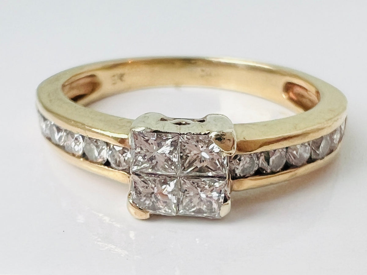 9ct Gold Diamond Ring