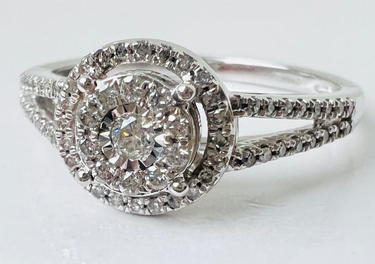9ct Gold Diamond Ring