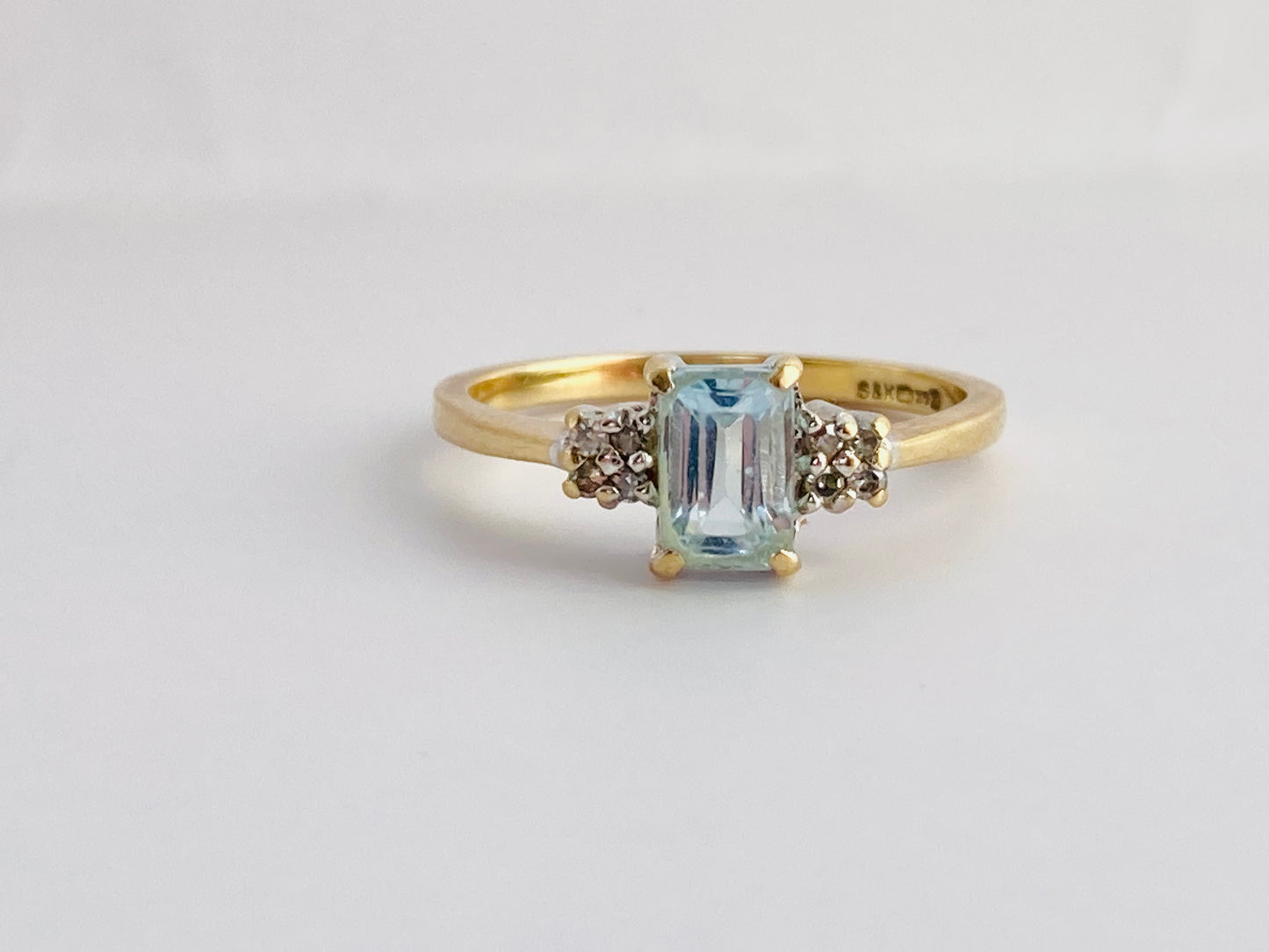 9ct Gold Topaz & Diamond Ring