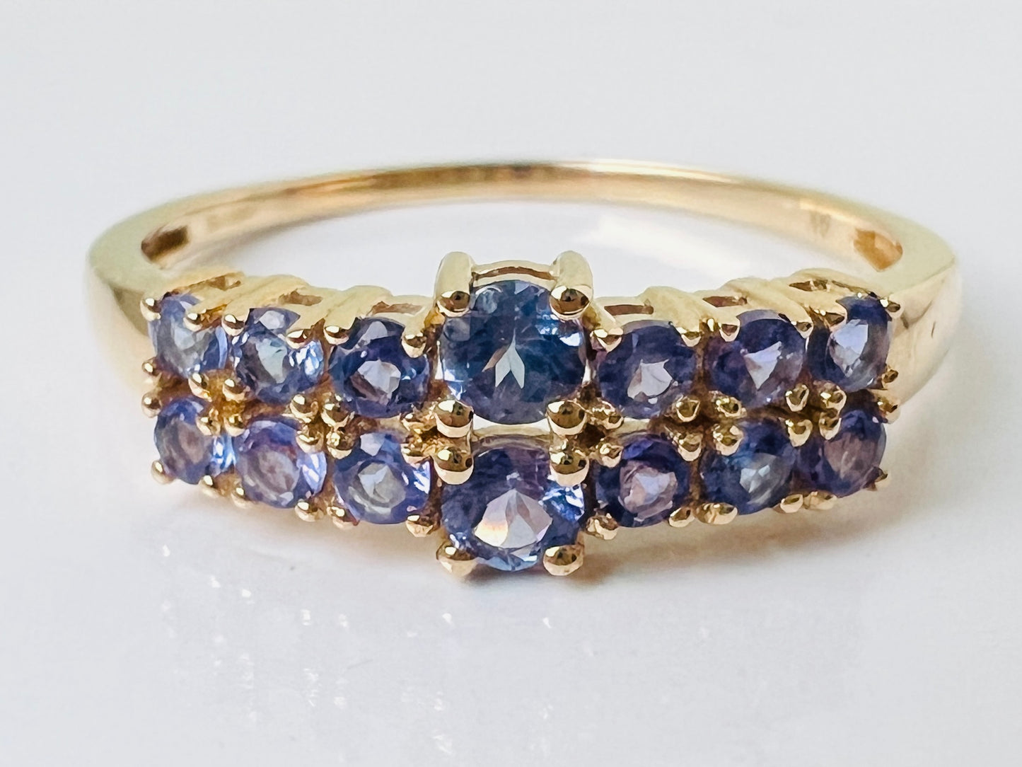 9ct Gold Tanzanite Ring