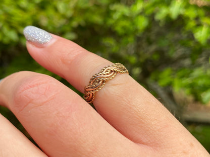 9ct Gold Twisted Rope Braid Ring