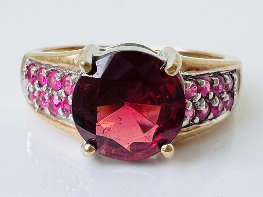 9ct Gold Rhodolite Garnet & Pink Ruby Ring