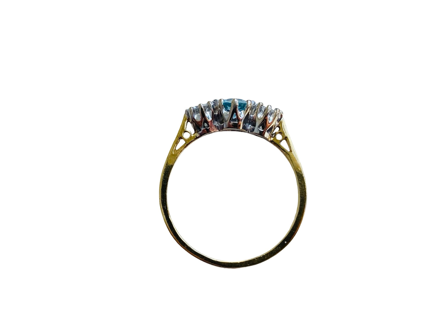 Vintage 18ct Gold Aquamarine Diamond Ring