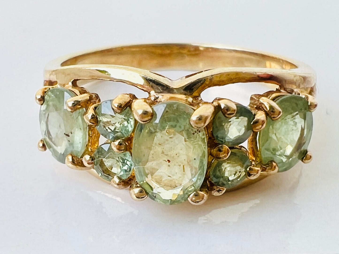 9ct Gold Green Sapphire Ring