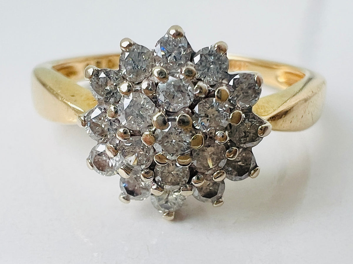 18ct Gold Diamond Cluster Ring