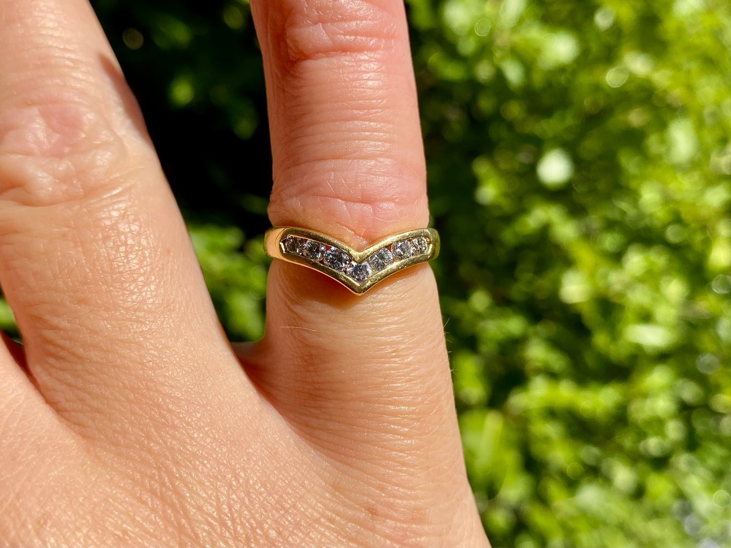 18ct Gold Diamond Wishbone/Chevron Ring