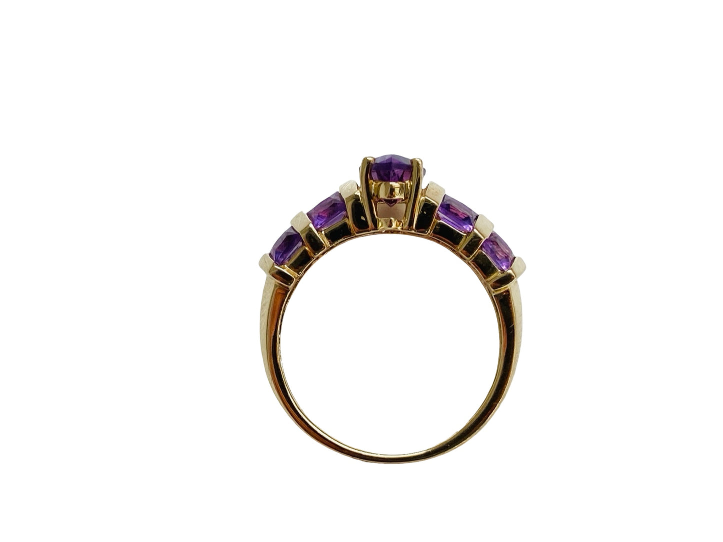 9ct Gold Amethyst Ring