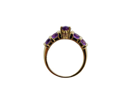 9ct Gold Amethyst Ring