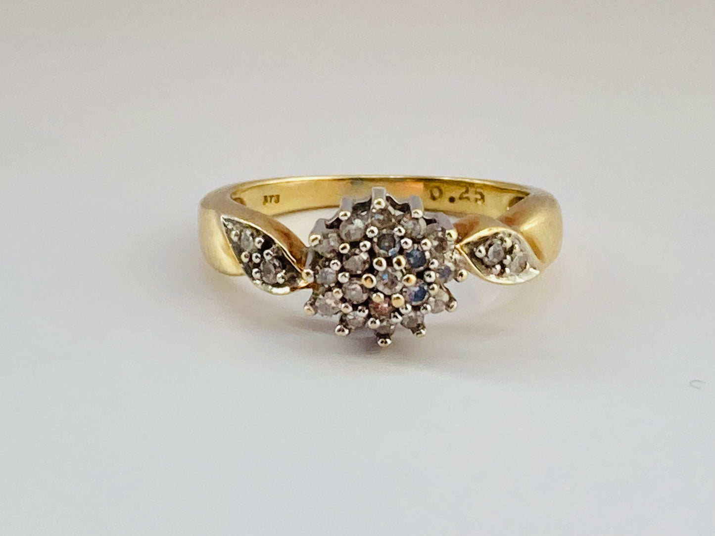 9ct Gold Diamond Ring