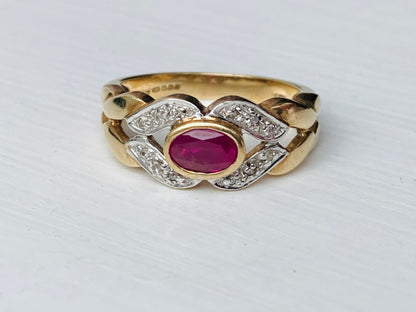 9ct Gold Ruby & Diamond Ring