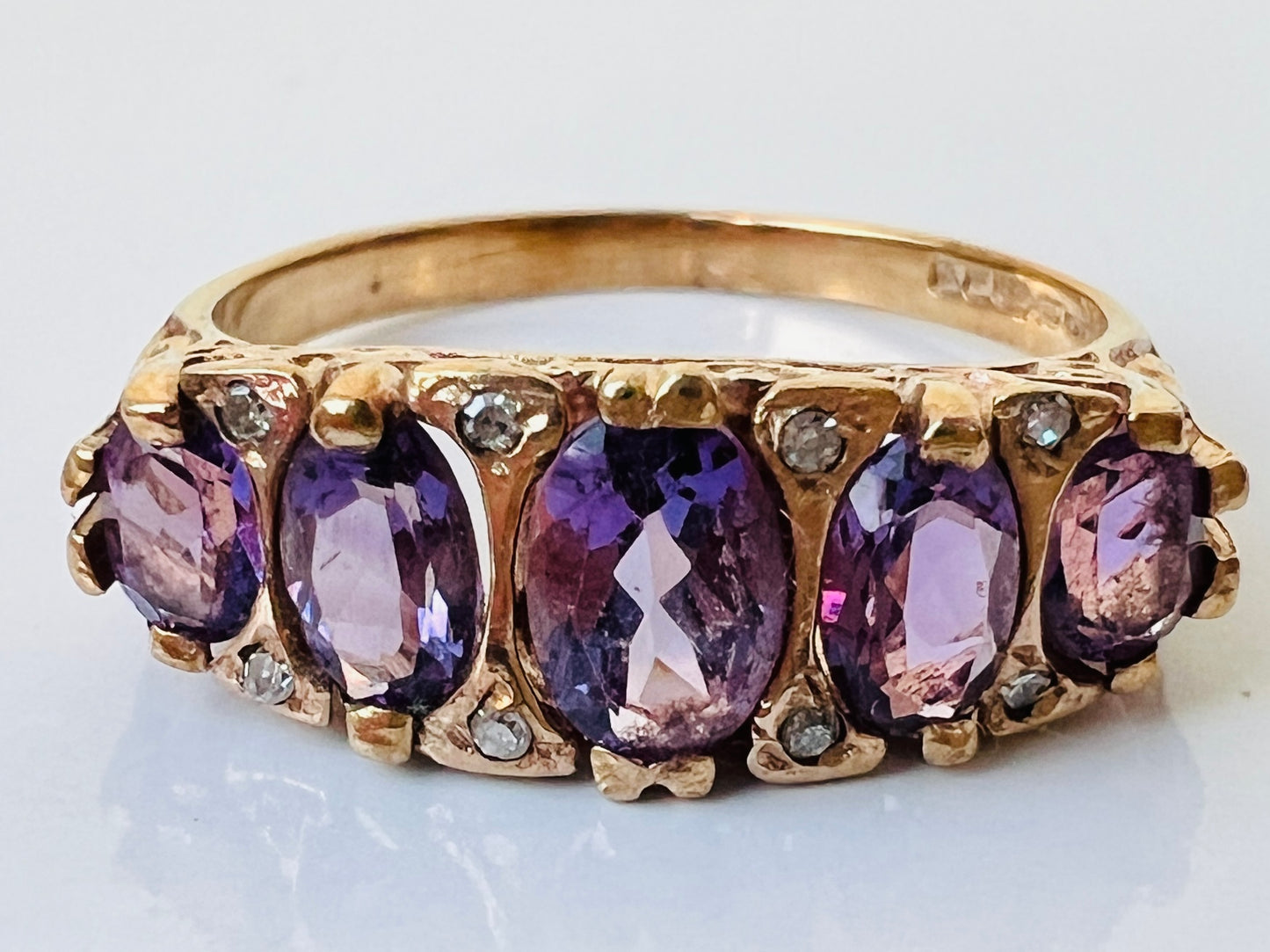 9ct Gold Amethyst & Diamond Ring