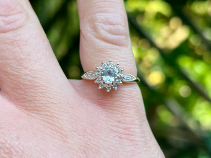 9ct Gold Aquamarine & Diamond Ring