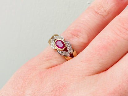 9ct Gold Ruby & Diamond Ring