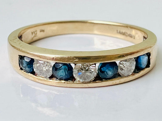 9ct Gold Sapphire & Diamond Ring