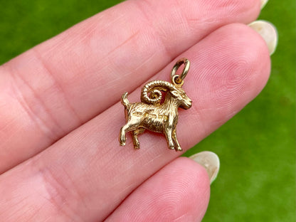 9ct Gold Ram Pendant Or Charm