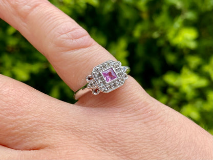 9ct Gold Pink Sapphire & Diamond Ring