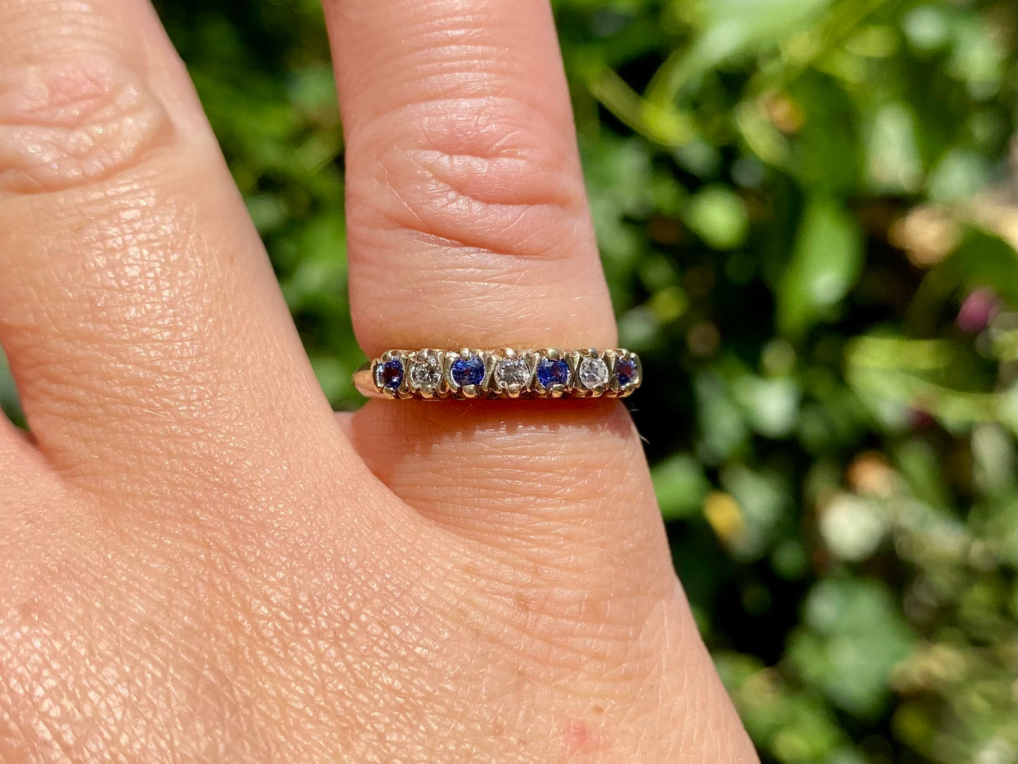 Vintage 9ct Gold Sapphire & Diamond Ring