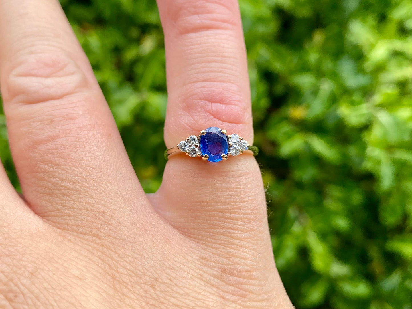 Vintage 9ct Gold Sapphire & Diamond Ring