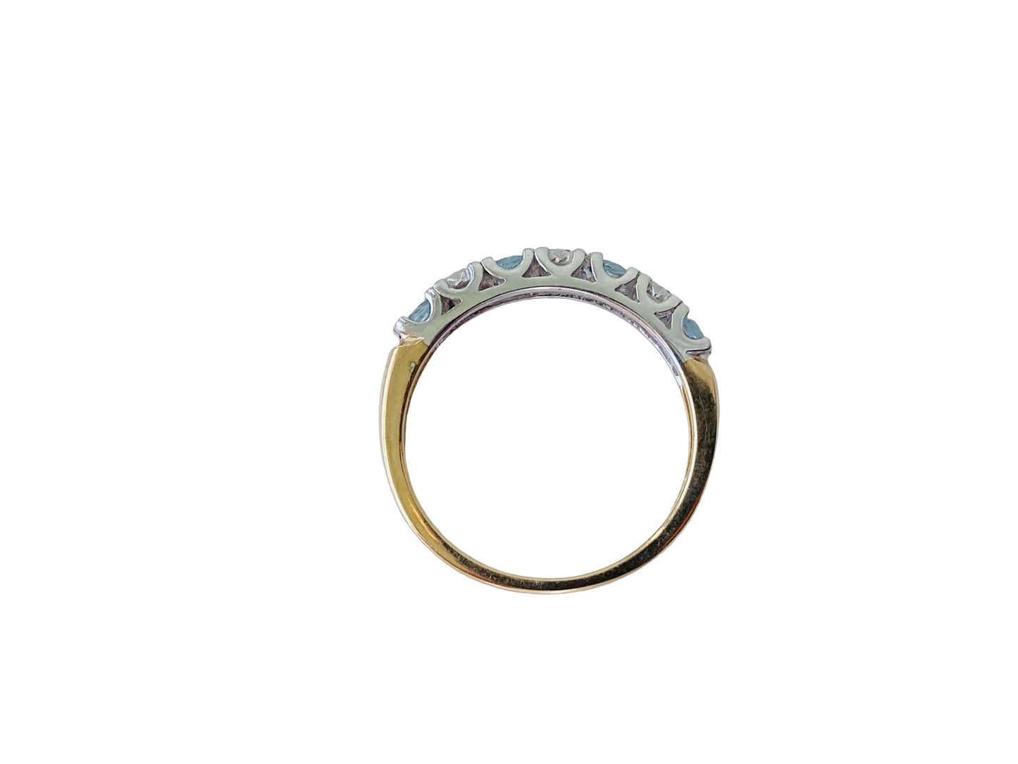 9ct Gold Aquamarine & Diamond Ring
