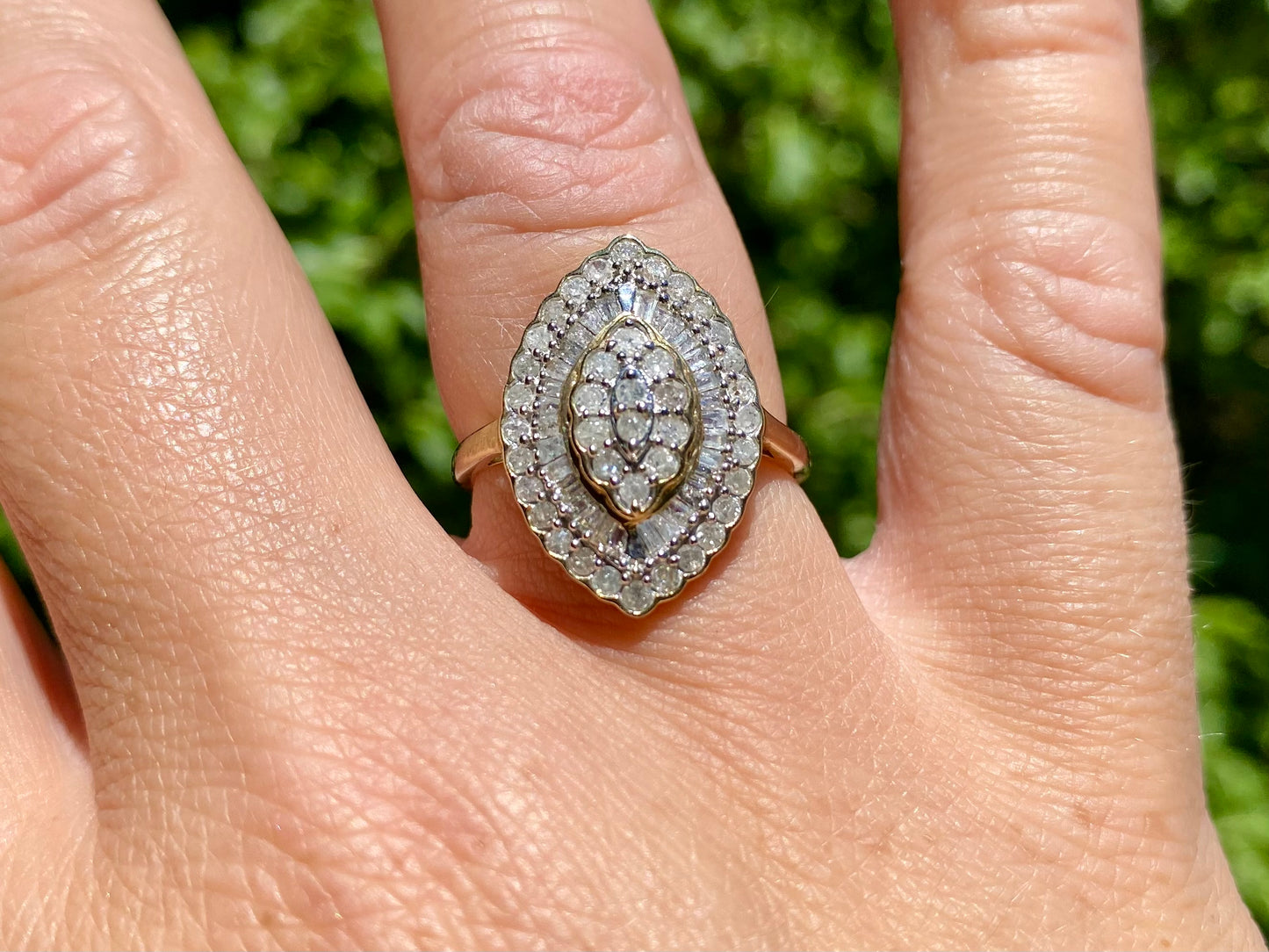 9ct Gold Diamond Ring