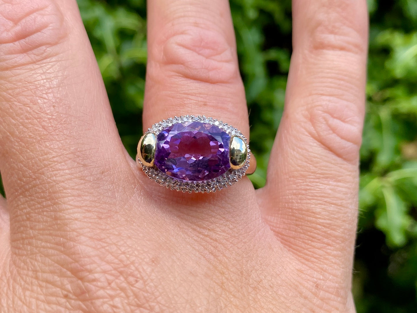 9ct Gold Amethyst & Diamond Ring