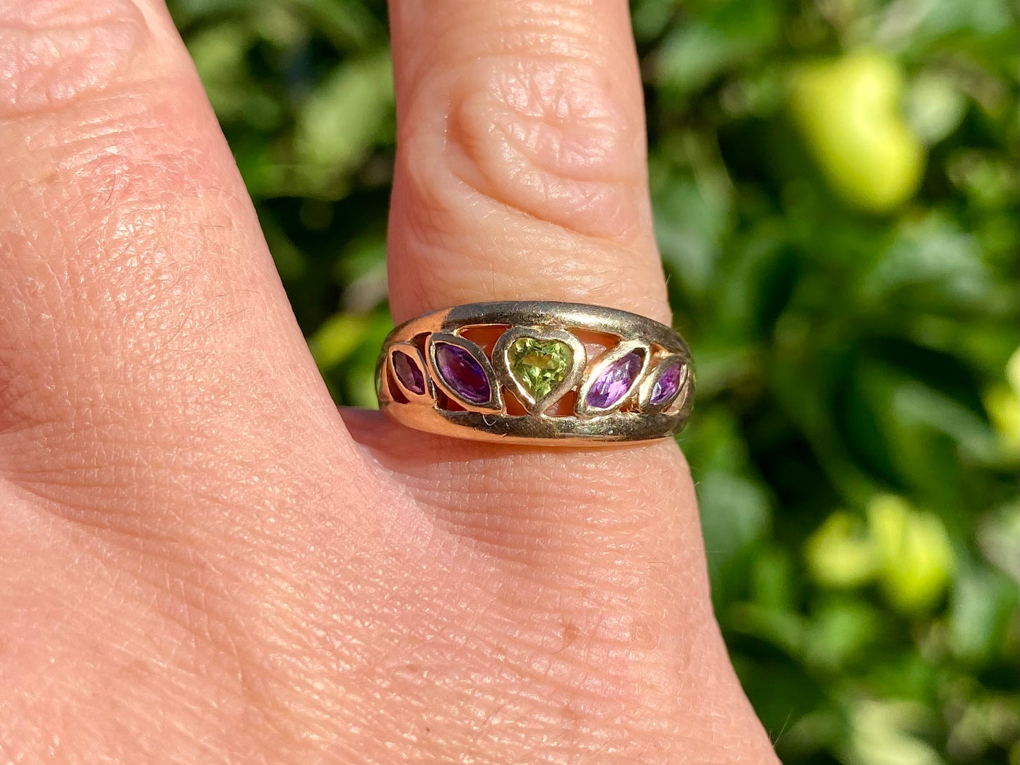 Vintage 9ct Gold Peridot & Amethyst Ring