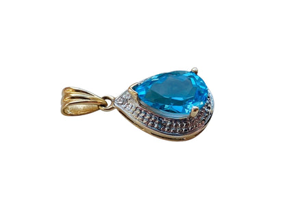 9ct Gold Topaz & Diamond Pendant