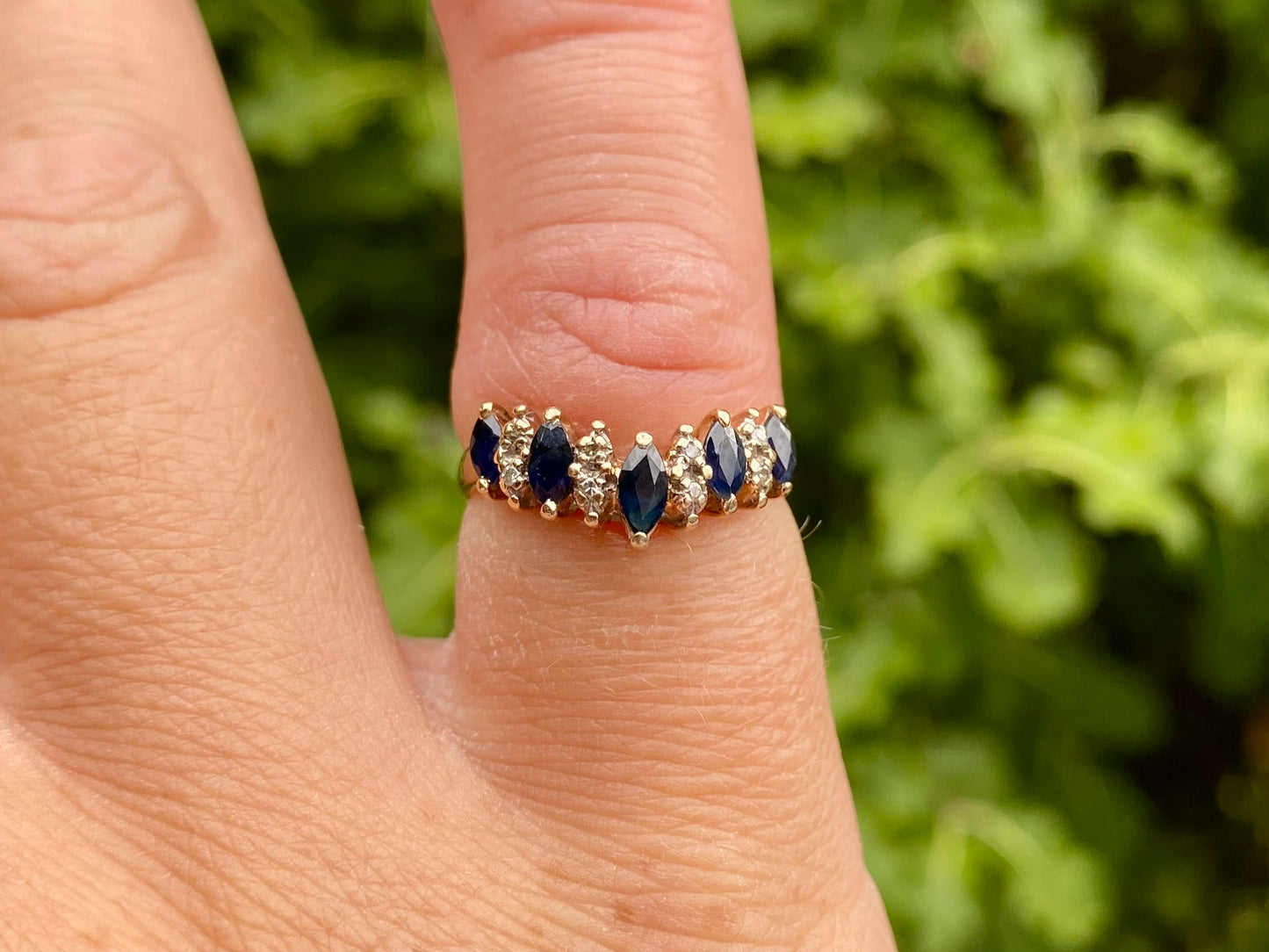 Vintage 9ct Gold Sapphire & Diamond Wishbone / Chevron Ring