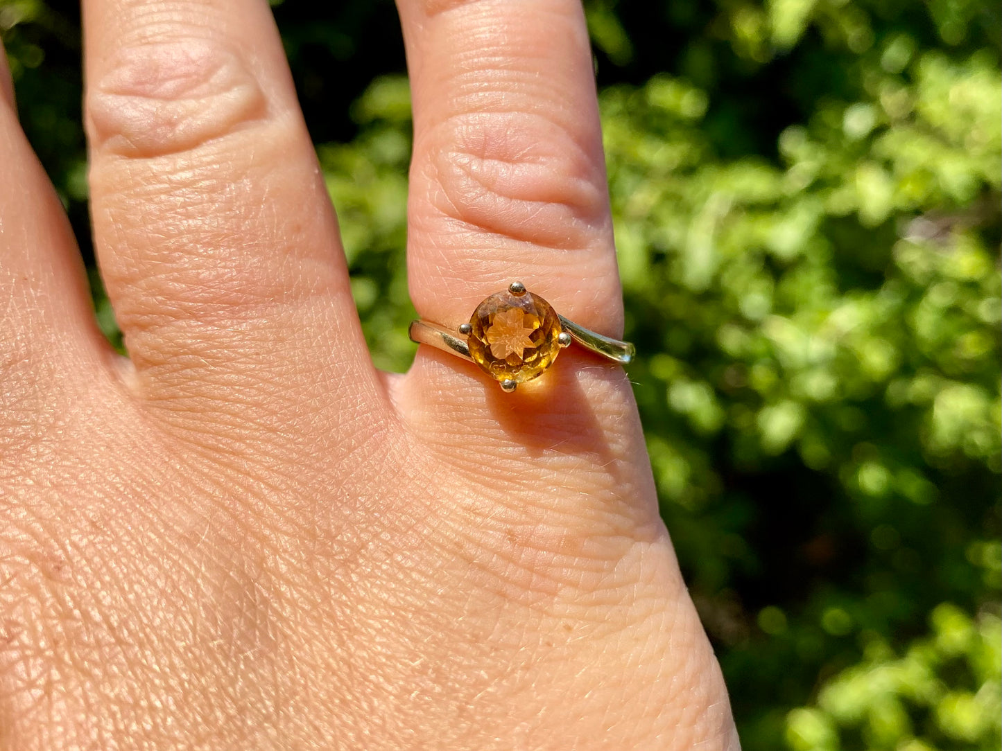 9ct Gold Citrine Ring