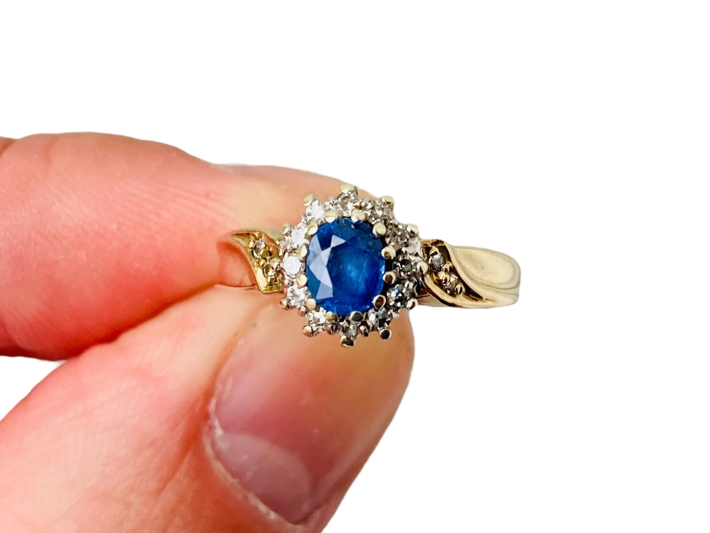 Vintage 9ct Gold Sapphire & Diamond Ring