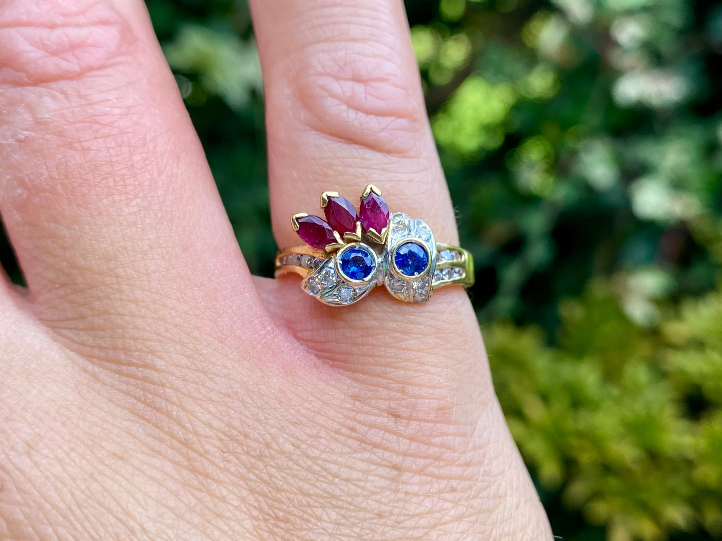 Vintage 18ct Gold Ruby, Sapphire & Diamond Ring