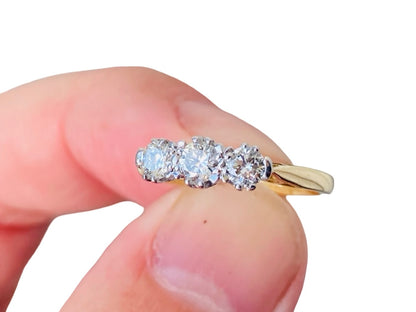 Vintage 18ct Gold Three-Stone Diamond Ring