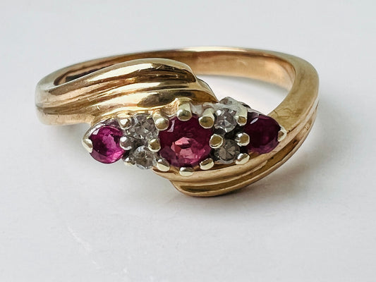 9ct Gold Ruby & Diamond Ring