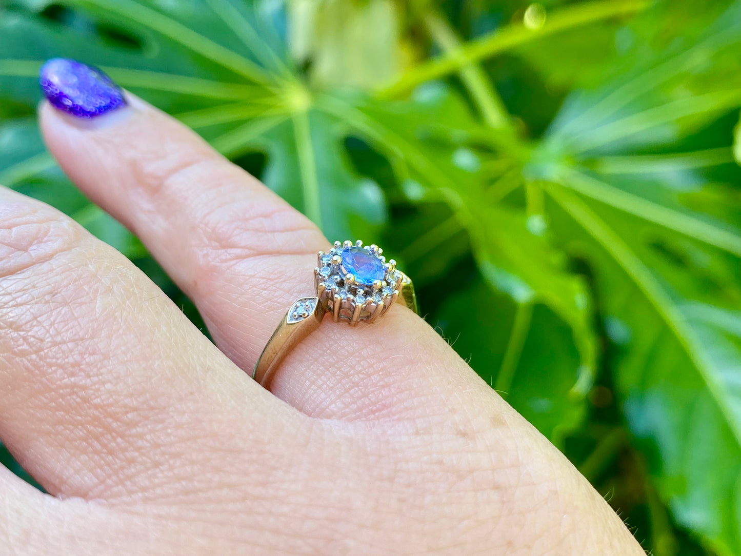 9ct Gold Sapphire & Diamond Cluster Ring