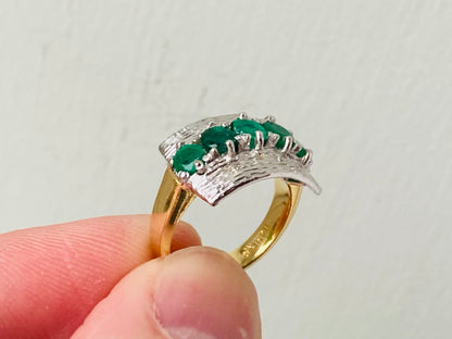 18ct Gold Emerald Ring